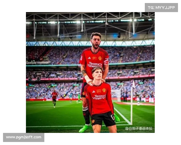 曼联1-1战平垫底狼队,齐尔克泽破门后乌龙助攻失分 曼联1-1战平垫底狼队,齐尔克泽破门后乌龙助攻失分